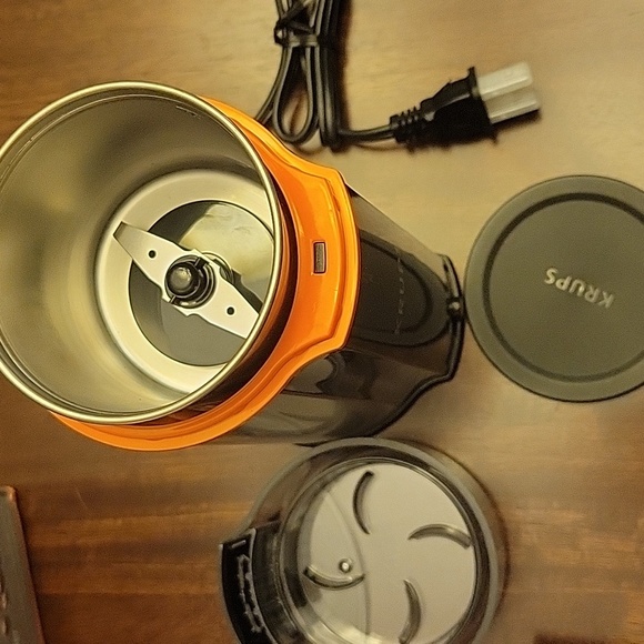 Krups Black and Silver Coffee Grinder NEW - Picture 10 of 11